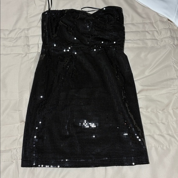 Forever 21 Dresses & Skirts - Forever 21 Black Sequin Party Dress